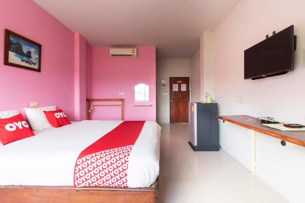 Oyo 632 Thanagrit Apartelle Tha Mai Kültér fotó